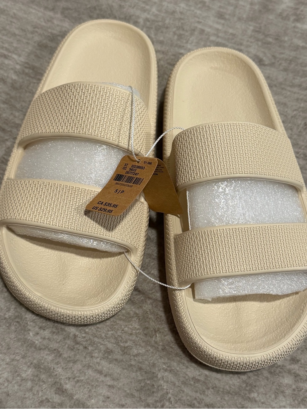 PINK Victoria's Secret sz Small 5-6 Cream Slide Sandals